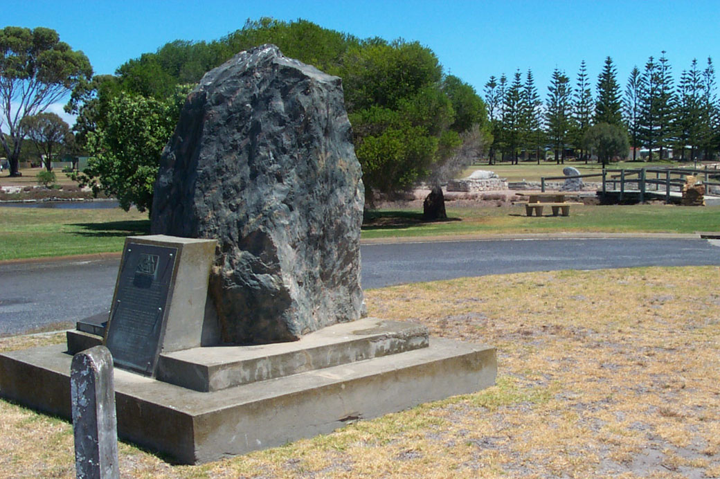 Kingston Maria Shipwreck Victims Monument